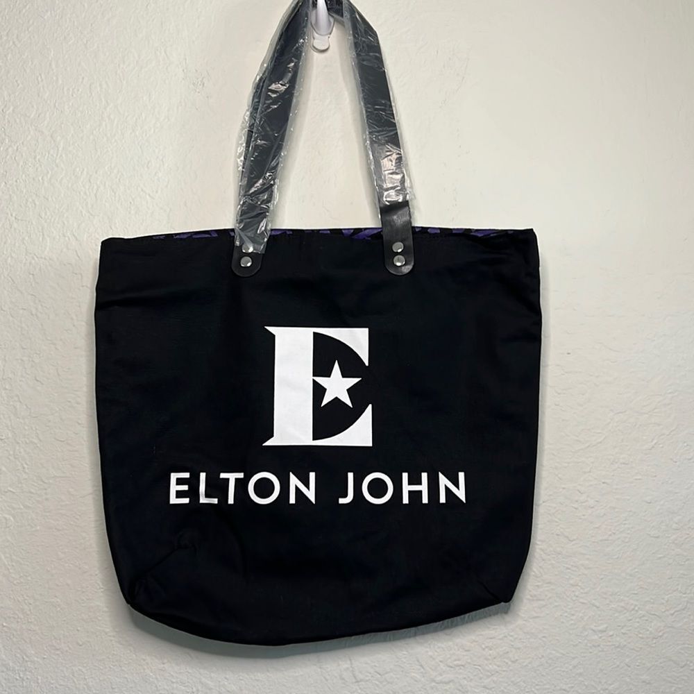 EXCLUSIVE LIMITED EDITION tote 🖤 NWT🪩🔥Elton John🔥🪩 reversible